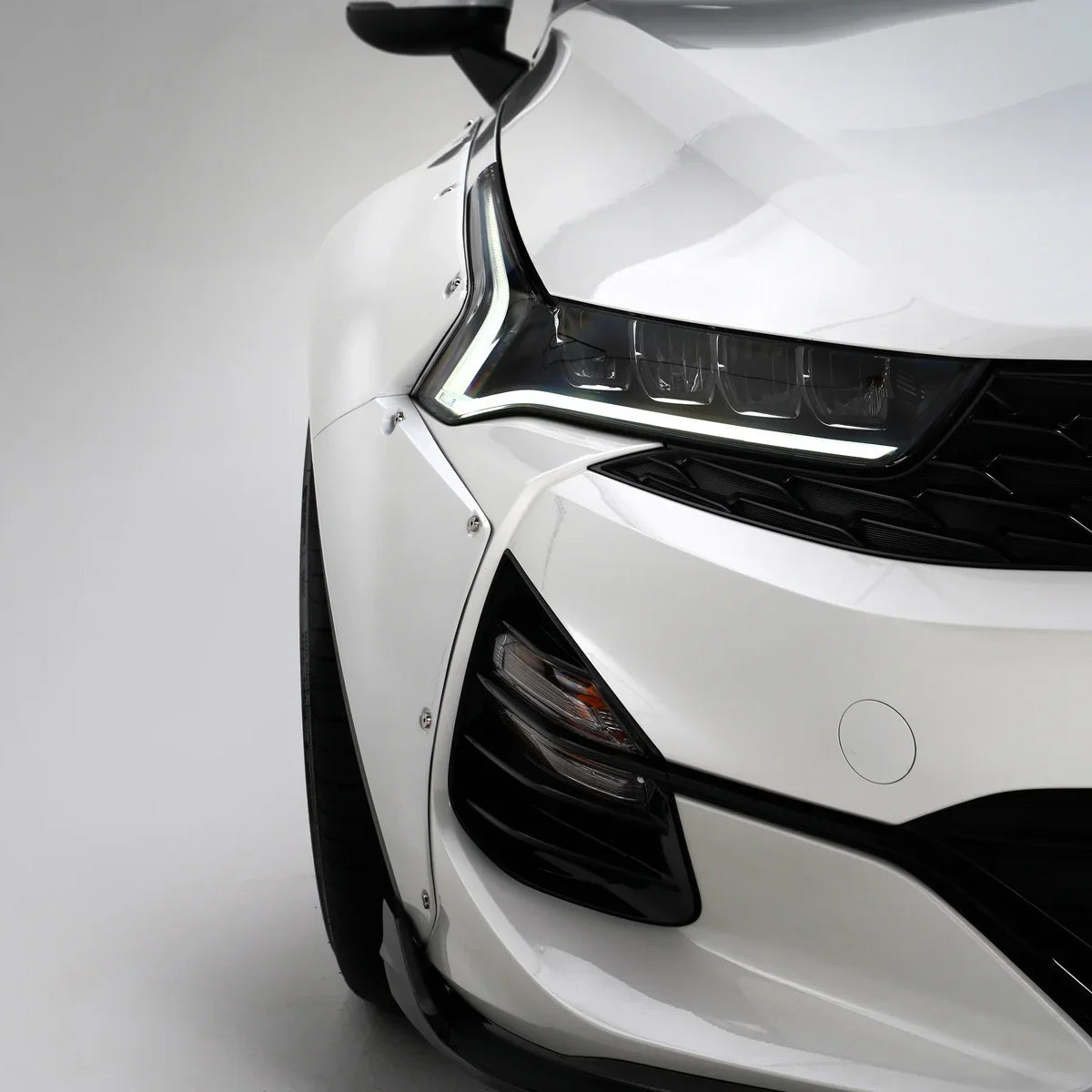 KIA K5 WIDEBODY