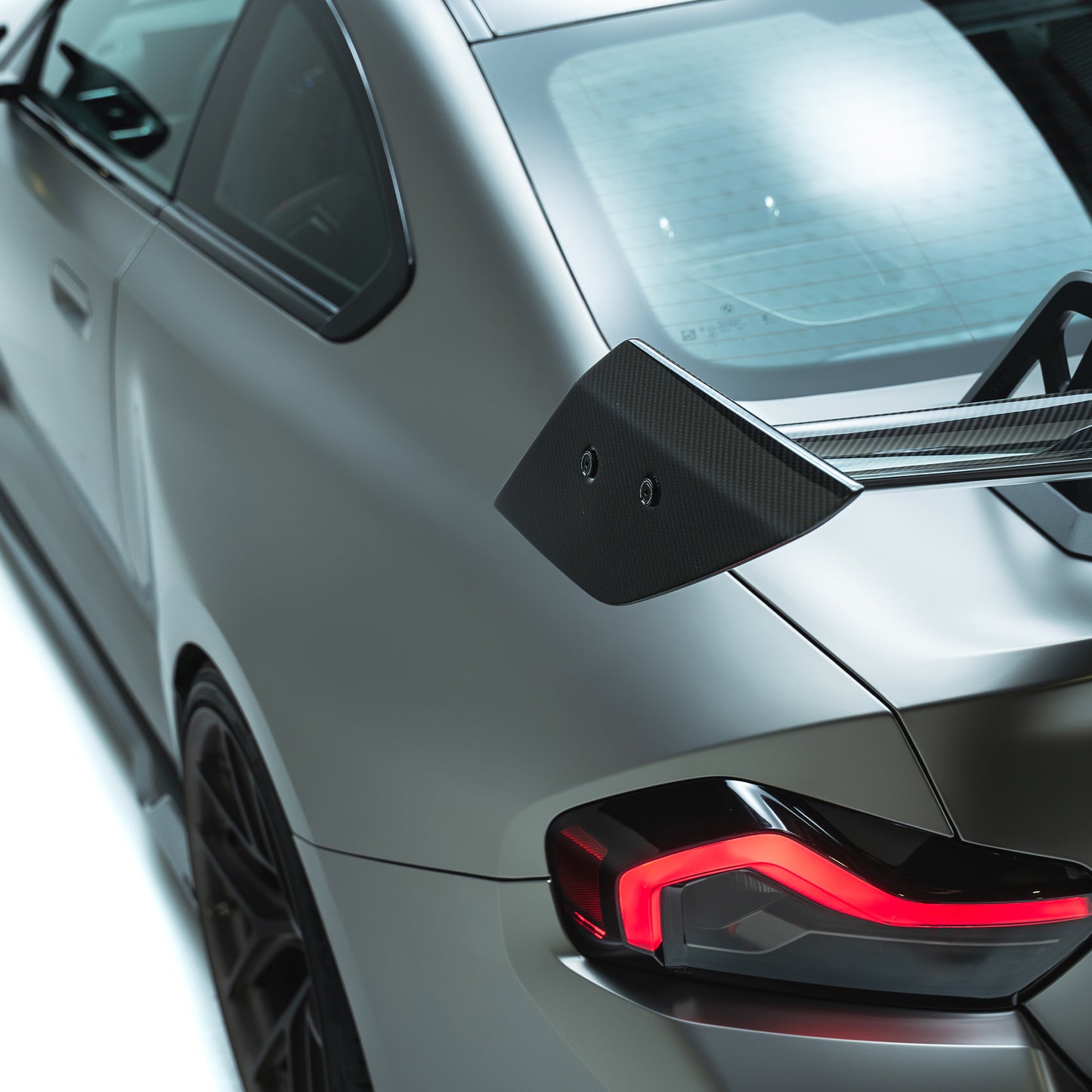 BMW G87 M2 / G42 M240i AT-R3 SWAN NECK WING - FLAT