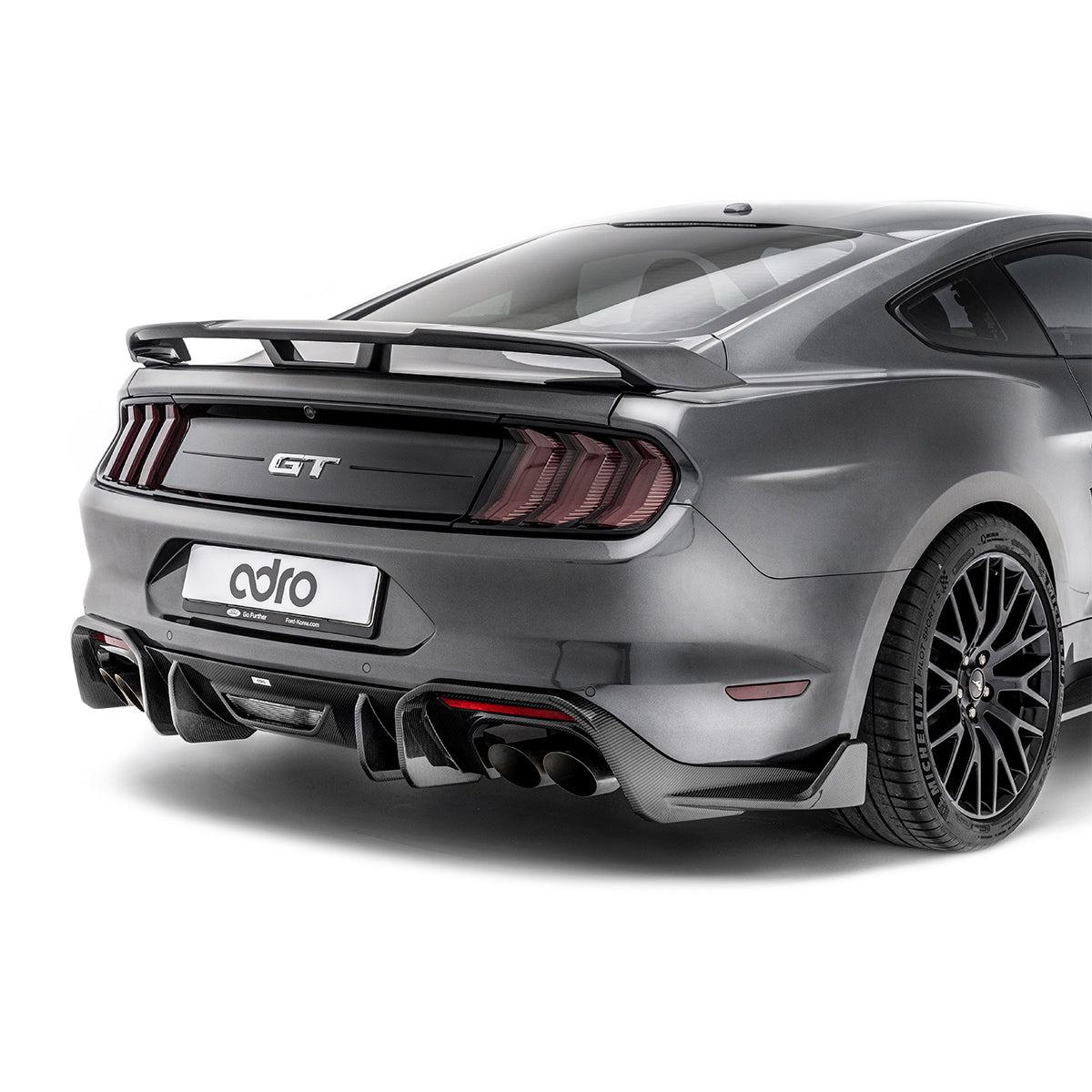 FORD MUSTANG