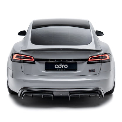 TESLA MODEL S PLAID PREPREG SPOILER